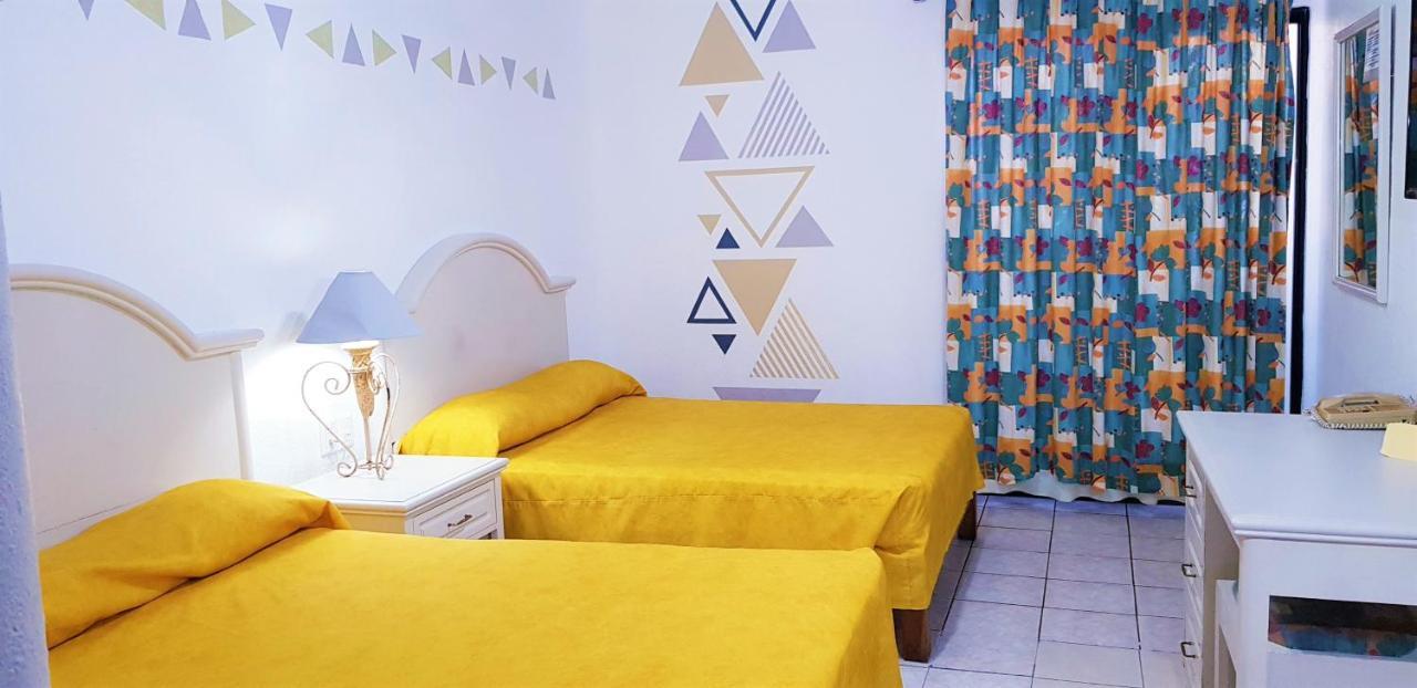 Hotel Costa Brava Manzanillo Ngoại thất bức ảnh